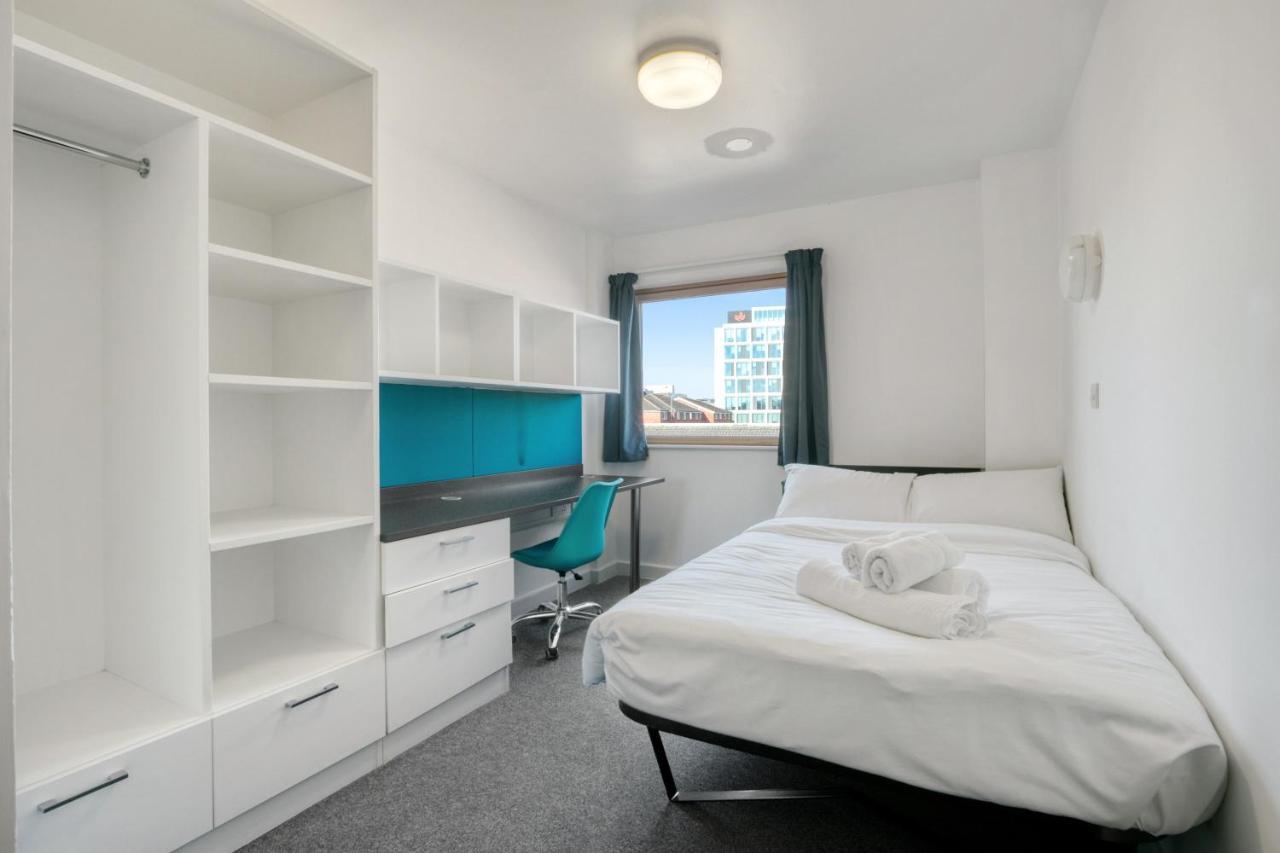 Bright & Central Room In Luton, Sleeps 2 Luton  Extérieur photo