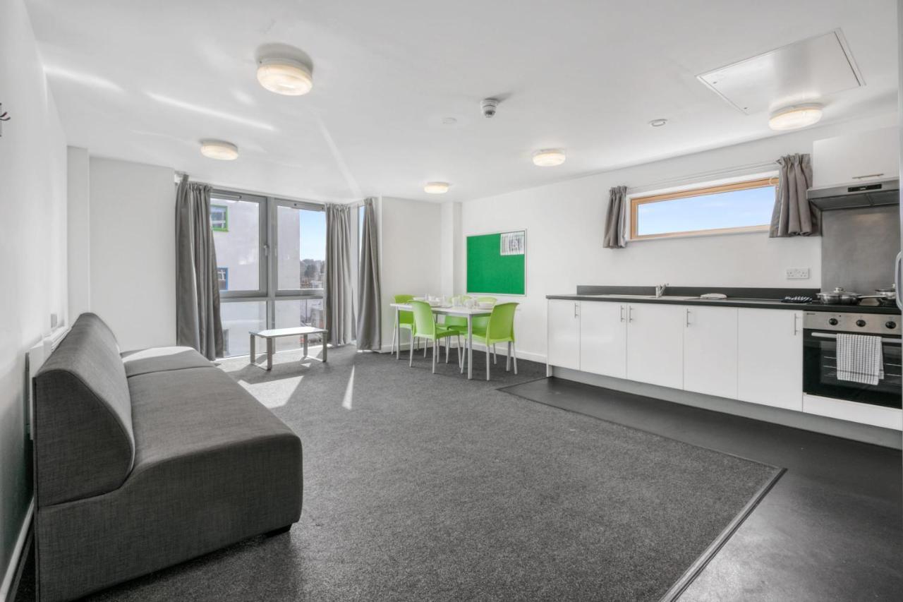 Bright & Central Room In Luton, Sleeps 2 Luton  Extérieur photo